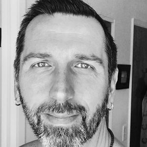 Meet your Posher, Ray